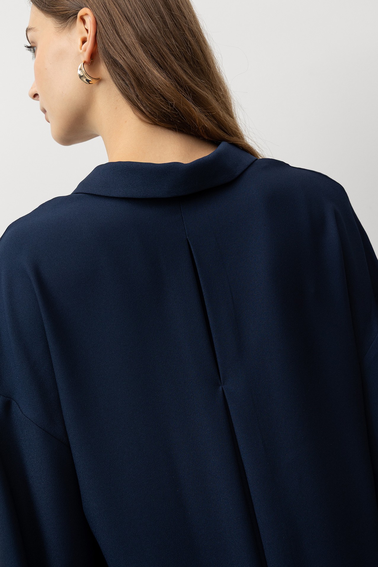 Camisa Relaxed com Botes Metlicos