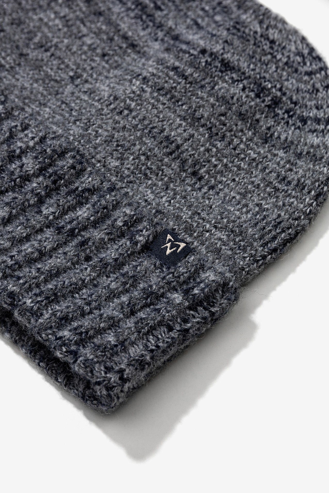 Gorro cinzento casual