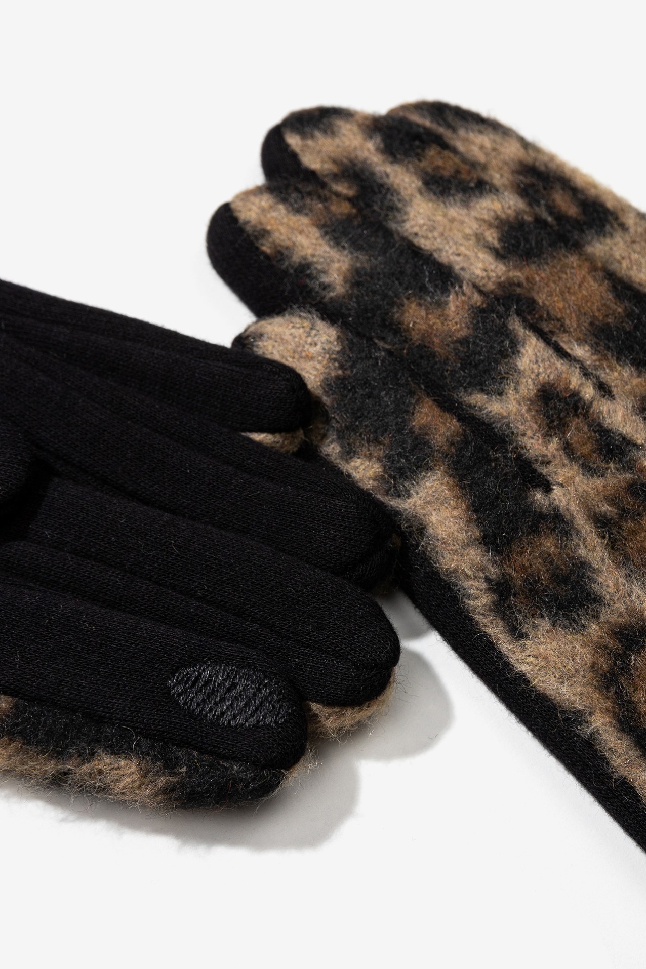 Leopard Print Gloves