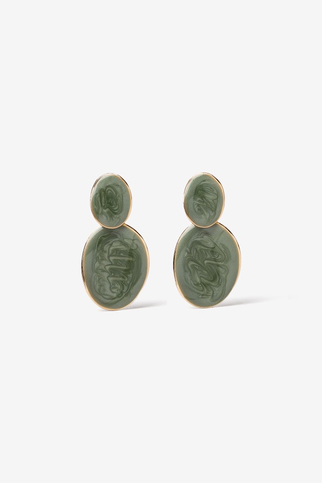 Pendientes verdes elegantes