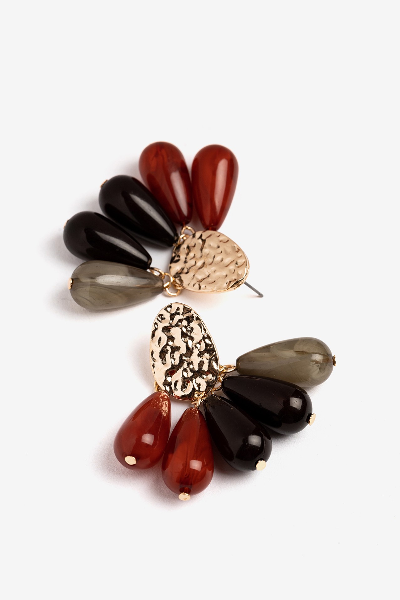 Brincos Dourados com Pedras