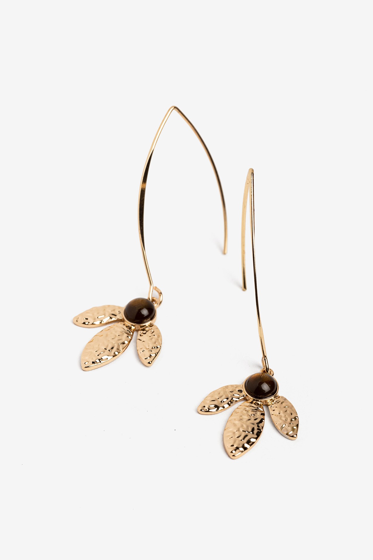 Brincos Dourados Elegantes