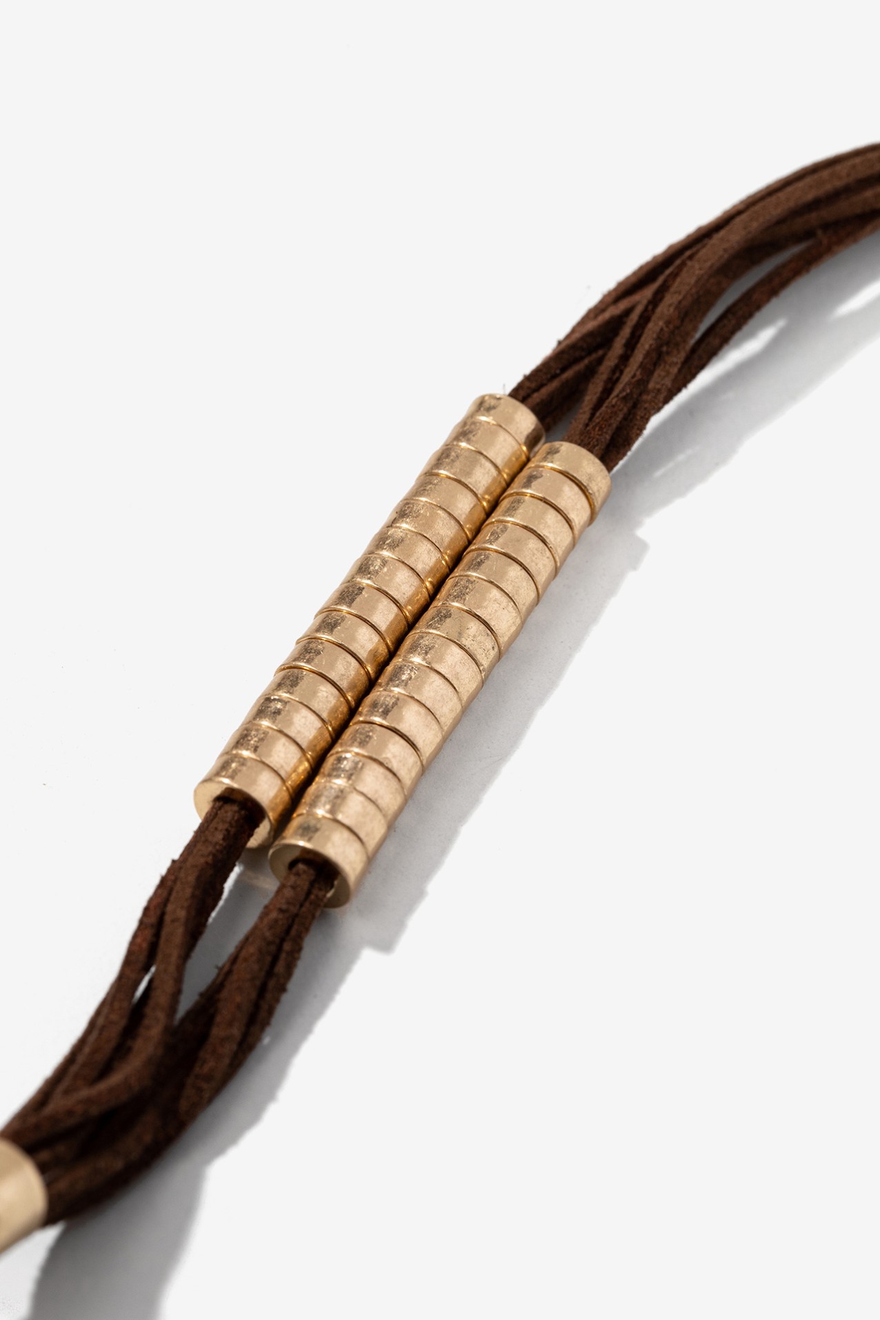 Pulsera dorada elegante