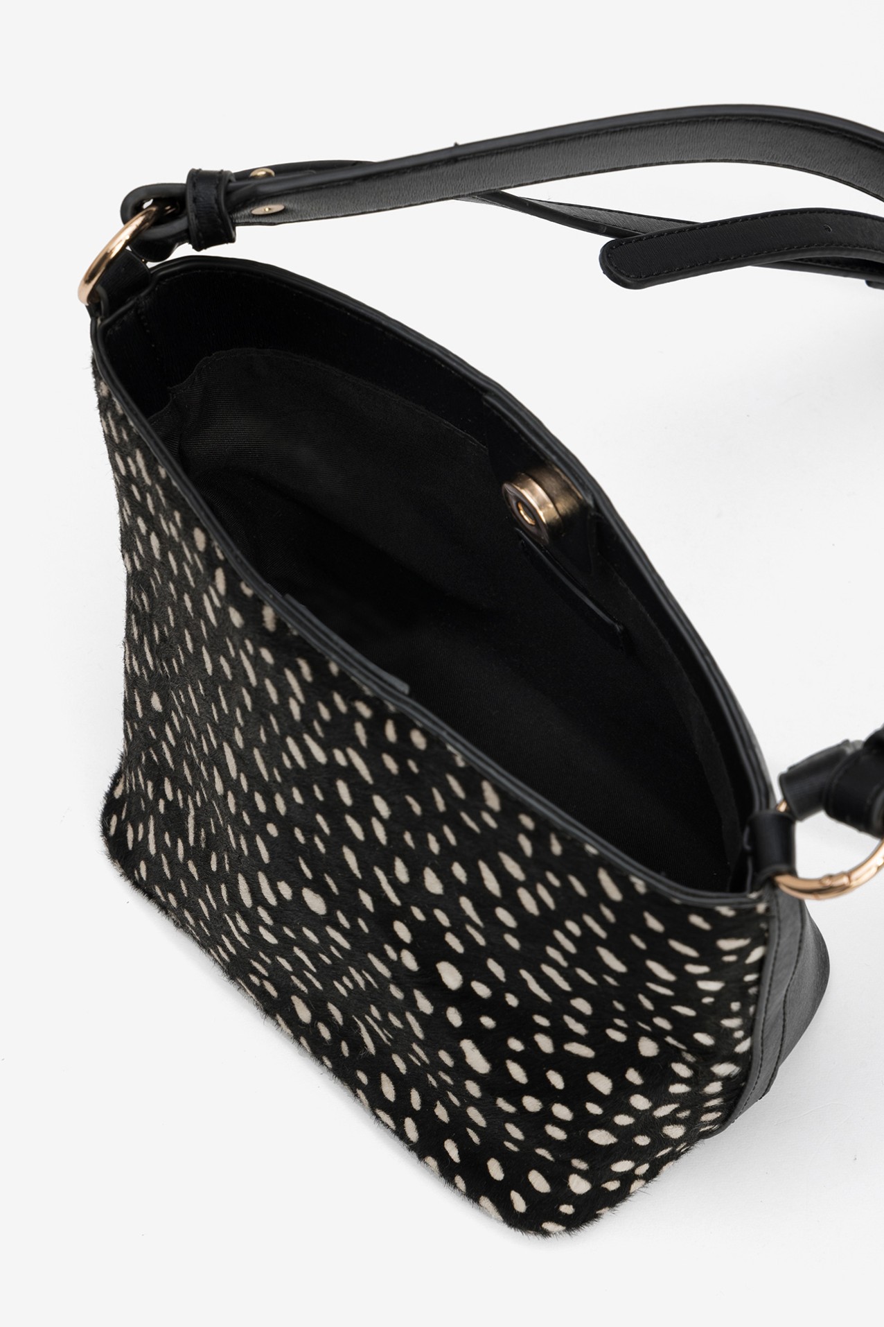 Bolso negro estampado