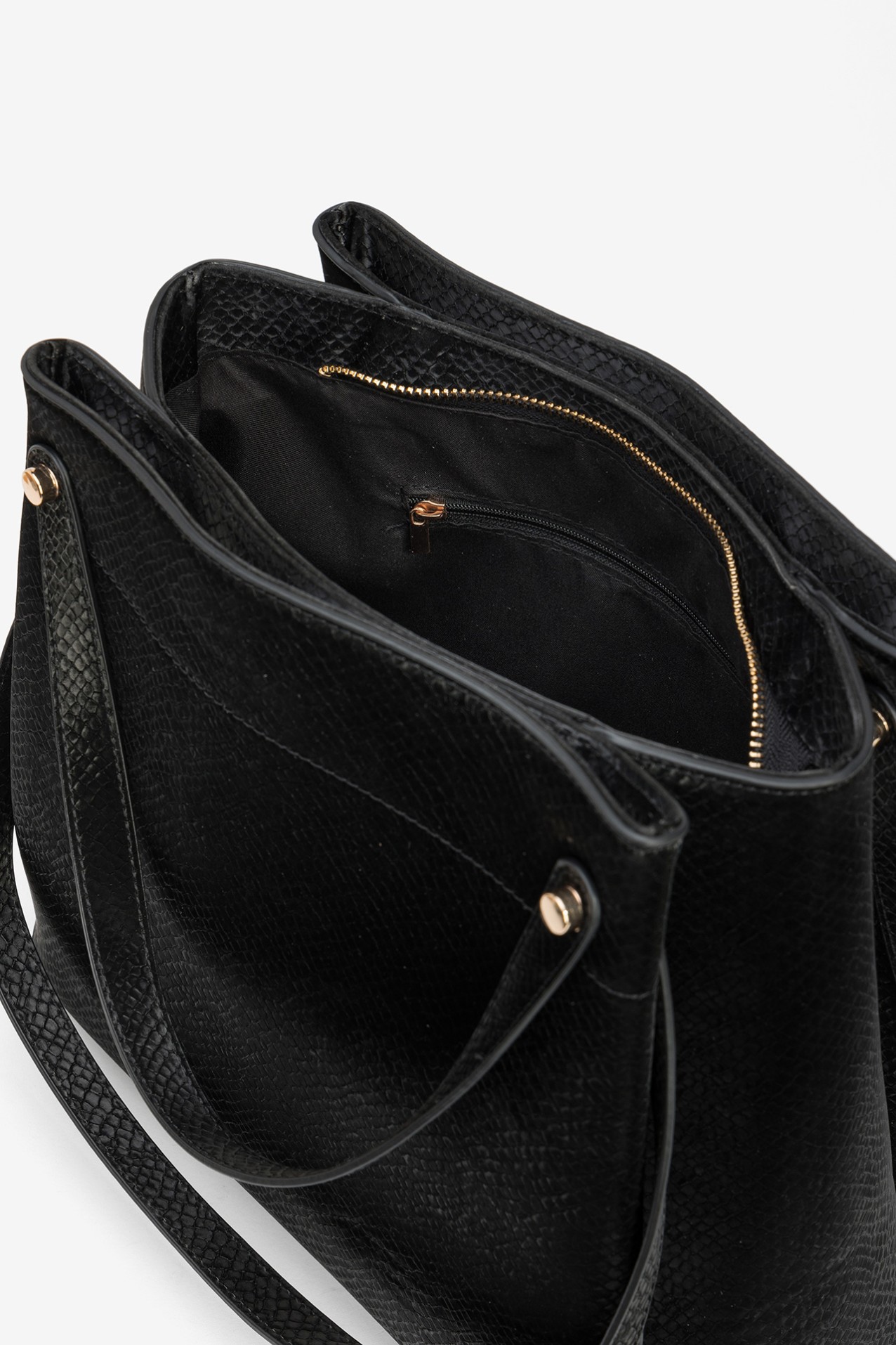 Elegant Black Handbag