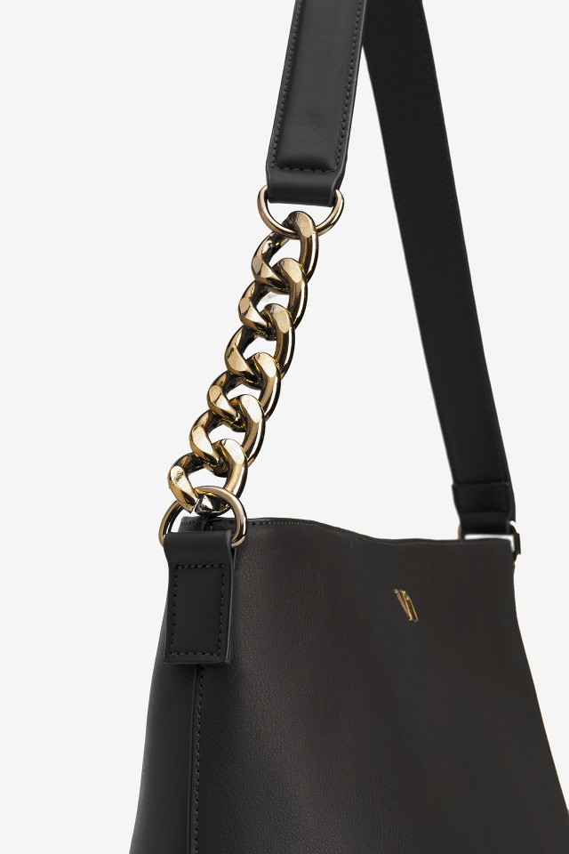 Carteira Preta com Corrente Carteira Preta com Corrente