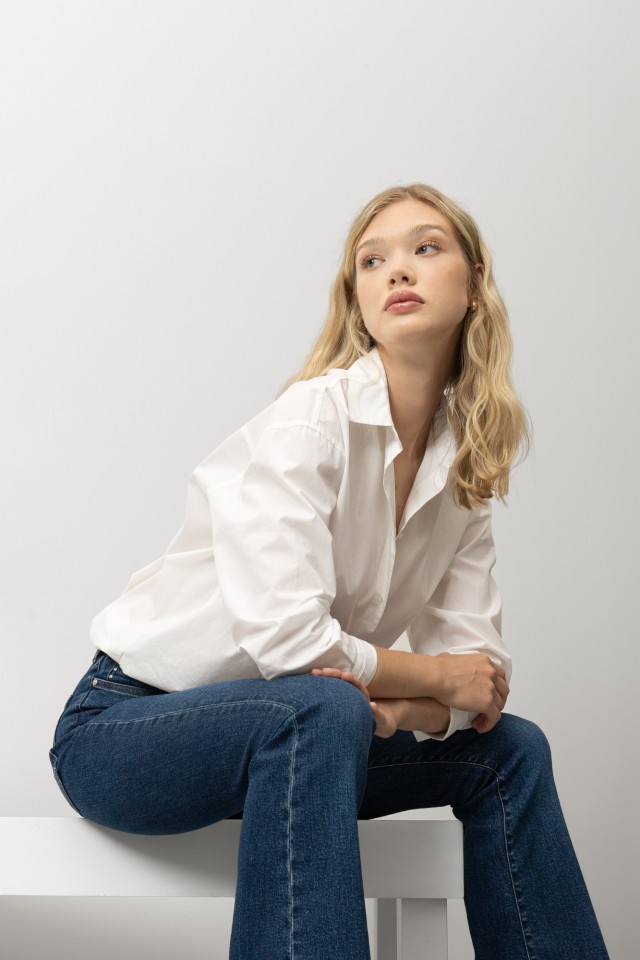 Camisa Relaxed com Bainha Elstica