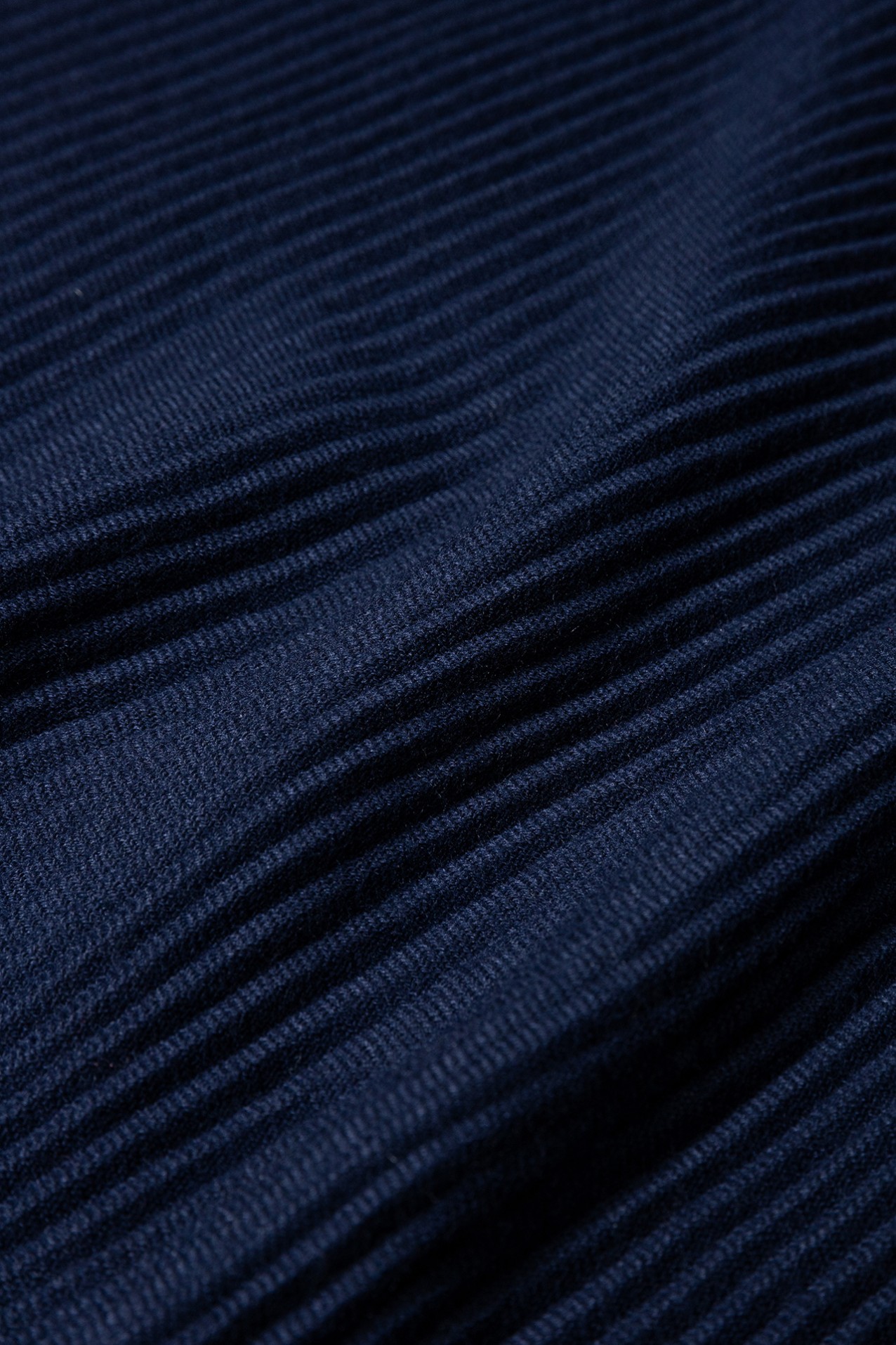 Pleated Scarf Blanket