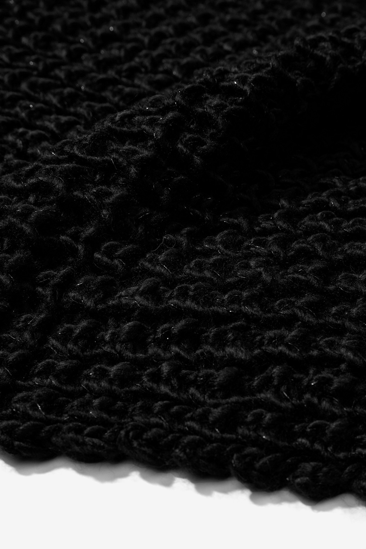 Chunky Black Knit Scarf