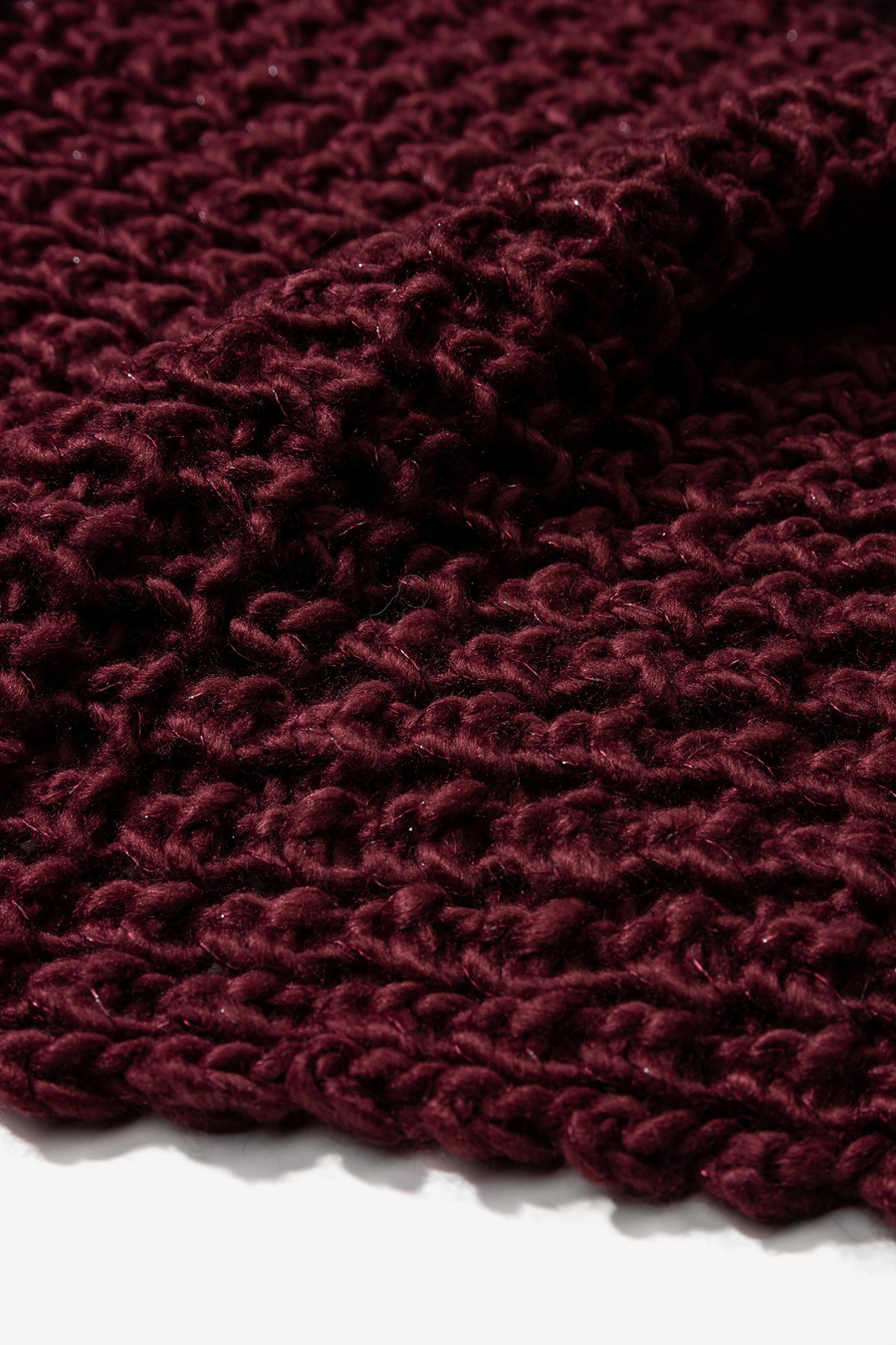 Chunky Knit Burgundy Scarf