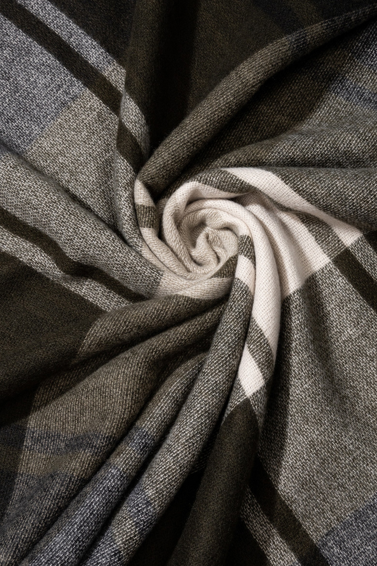 Bufanda a cuadros elegante