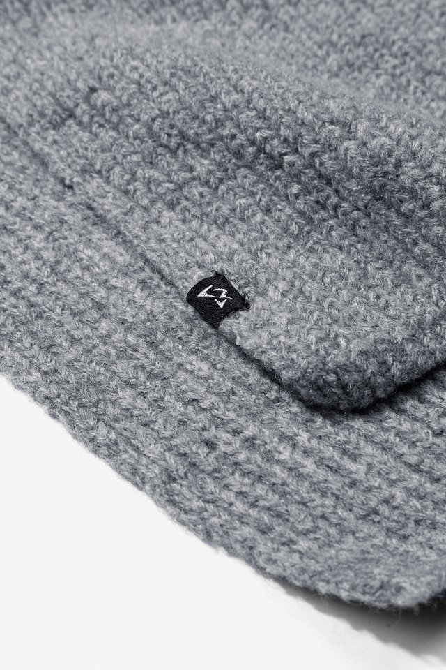 Bufanda gris texturizada Bufanda gris texturizada