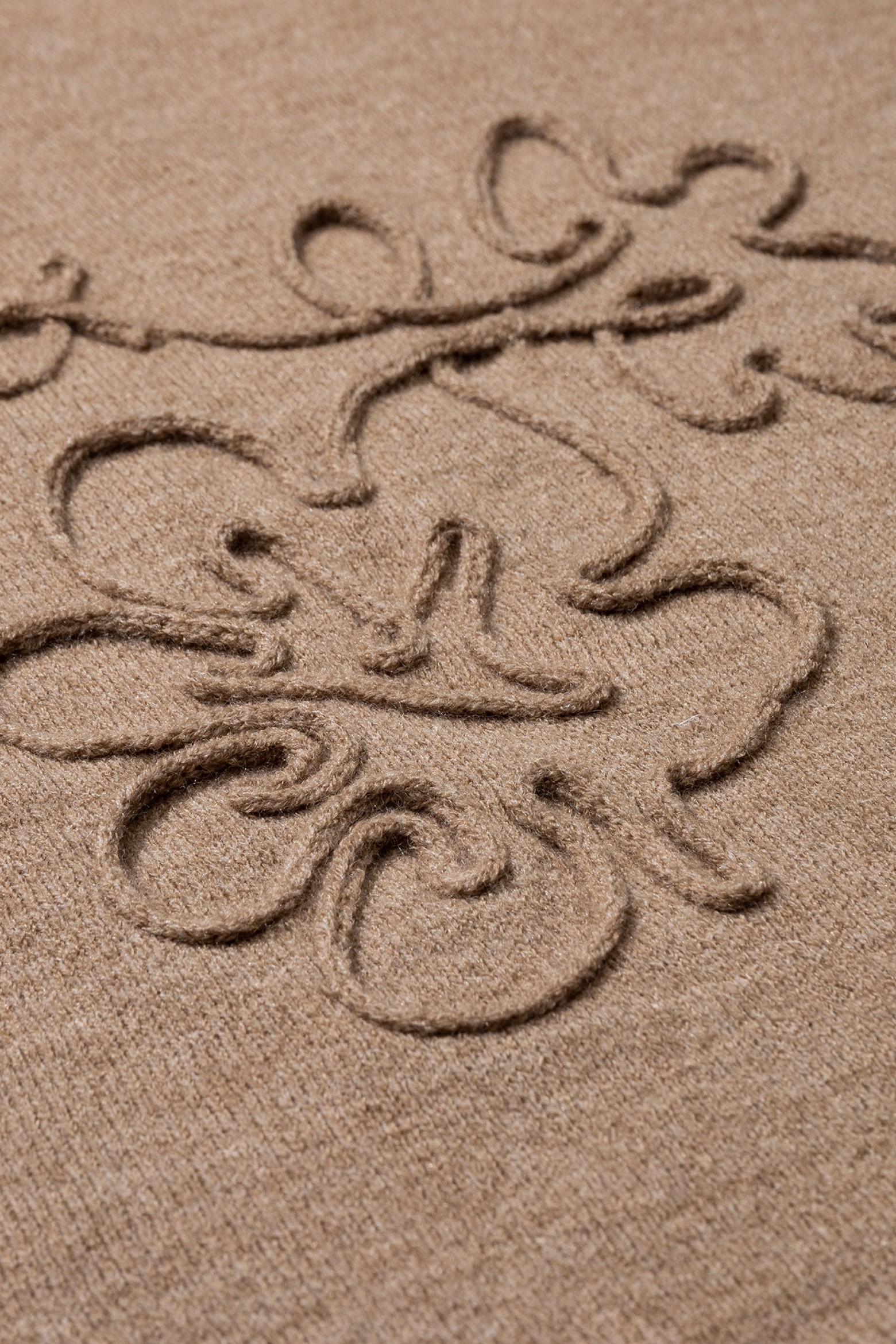 Cachecol Bege com Detalhes