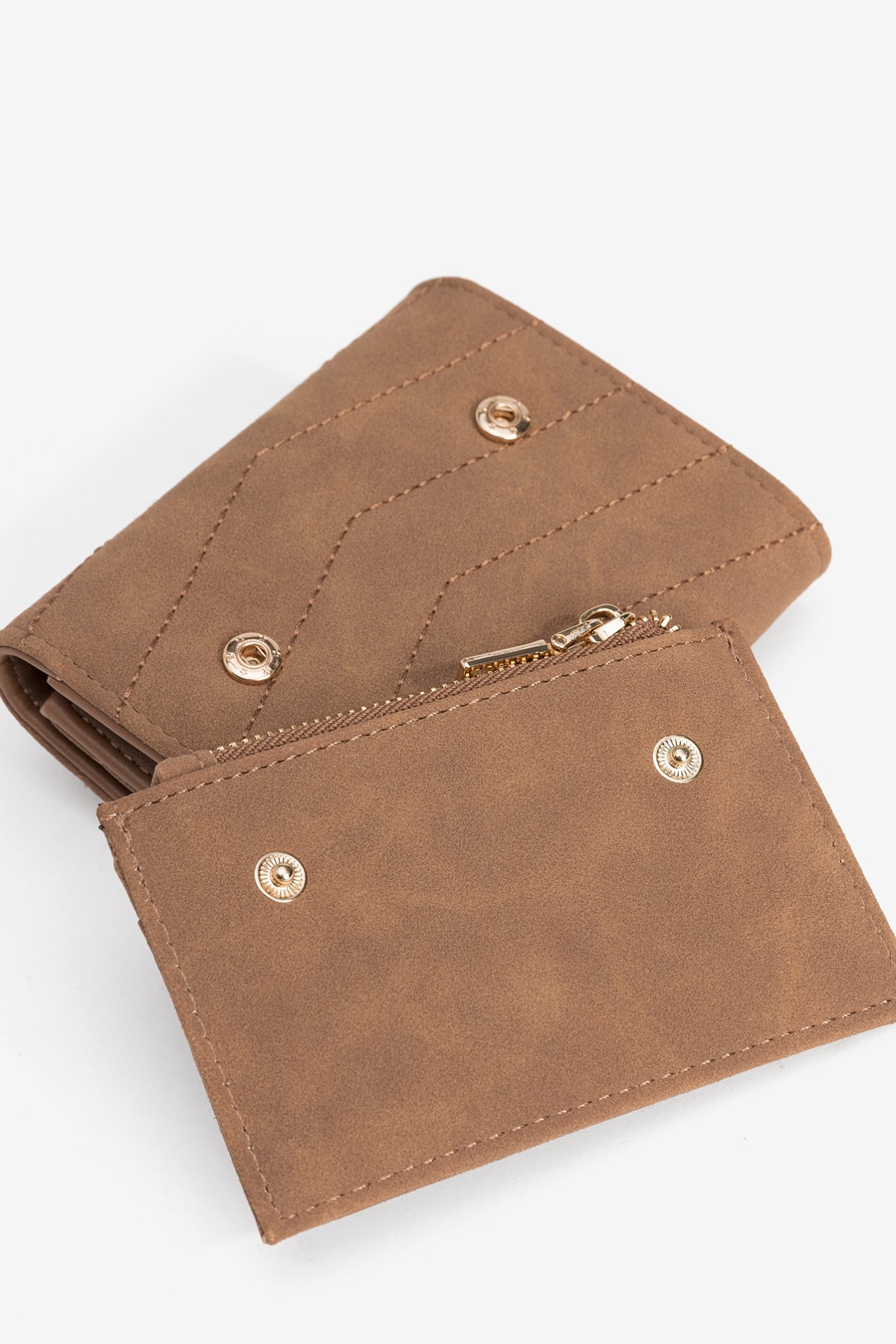 Porta monedas marrn elegante