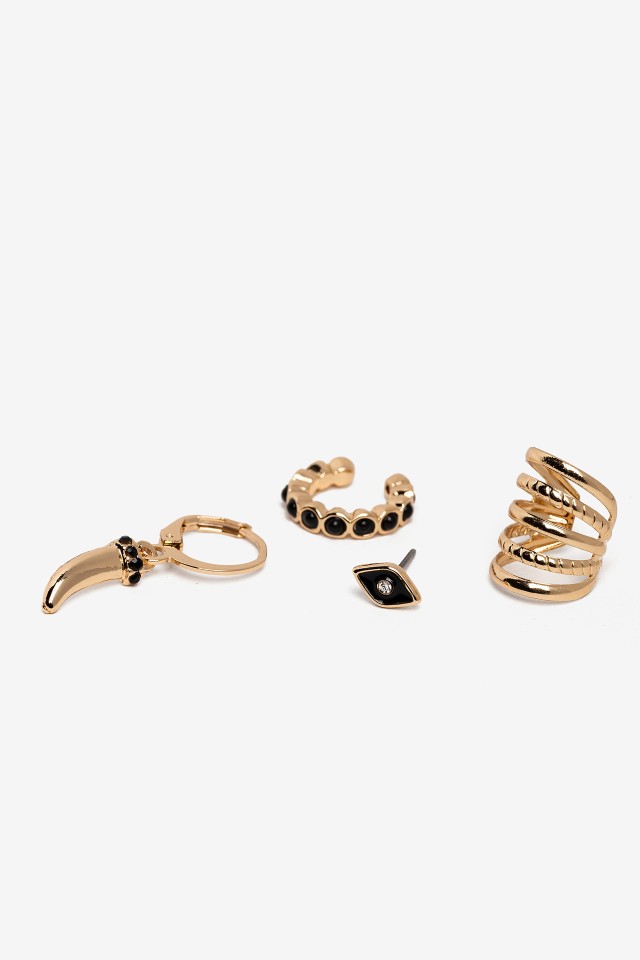 Pendientes dorados modernos