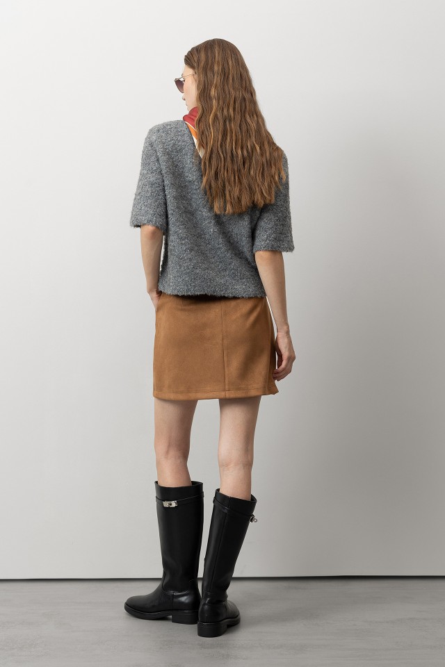 Saia Curta Efeito Camurça Saia Curta Efeito Camurça