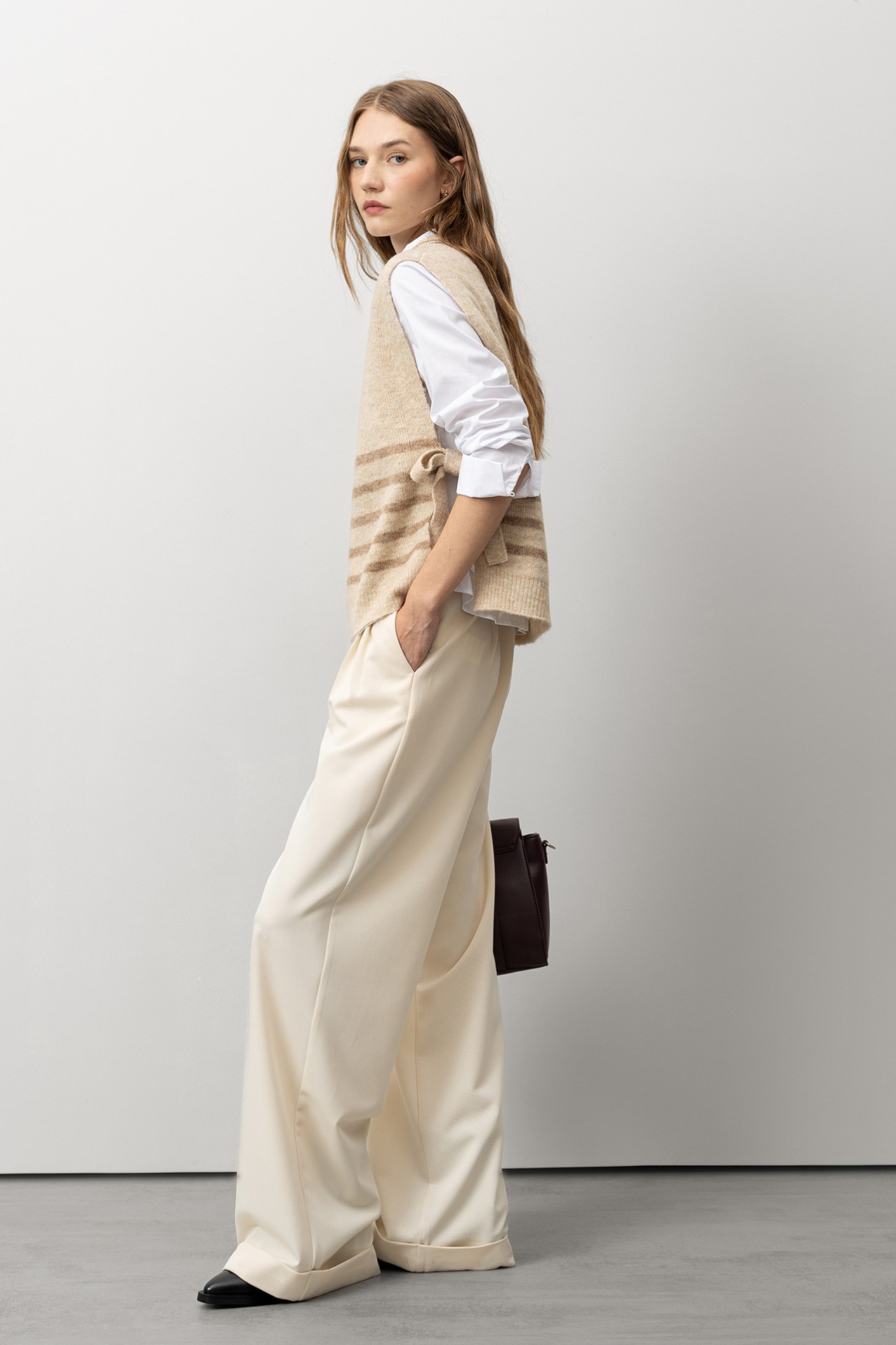 Wide-Leg Trousers with Metallic Buttons