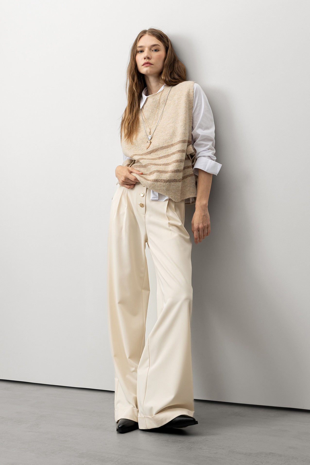 Wide-Leg Trousers with Metallic Buttons