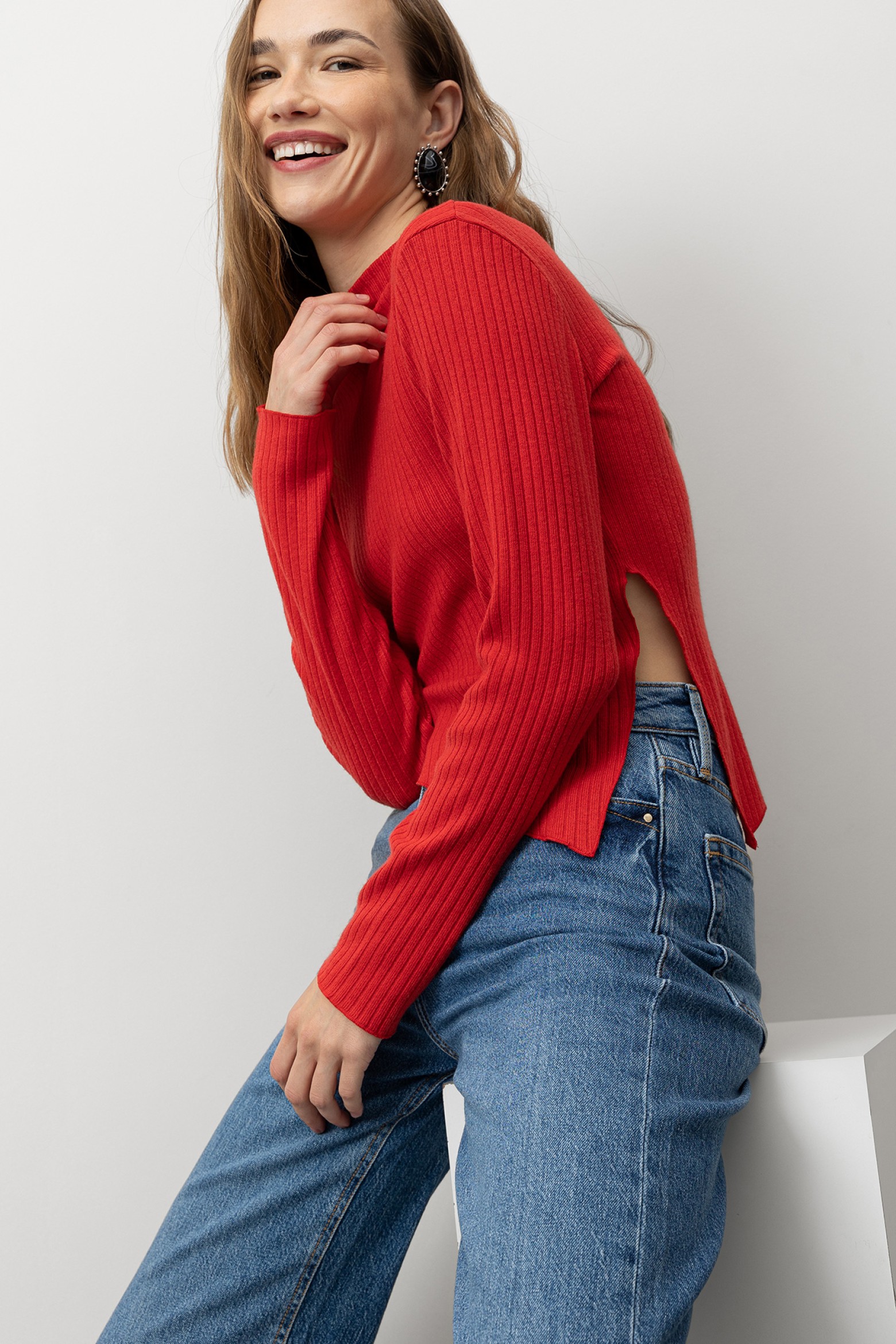 T-shirt Slim com Bainha Assimtrica