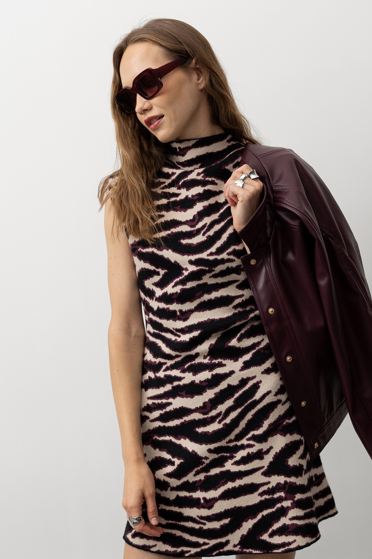 Casaco Curto Vinho Relaxed