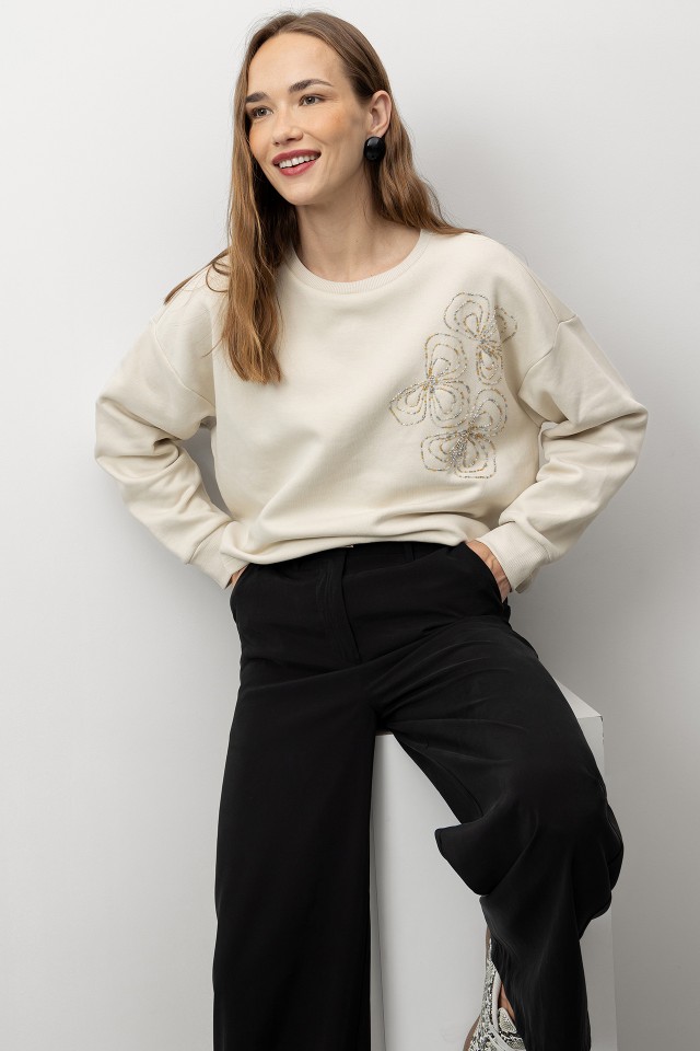 Sweat Oversized com Missangas