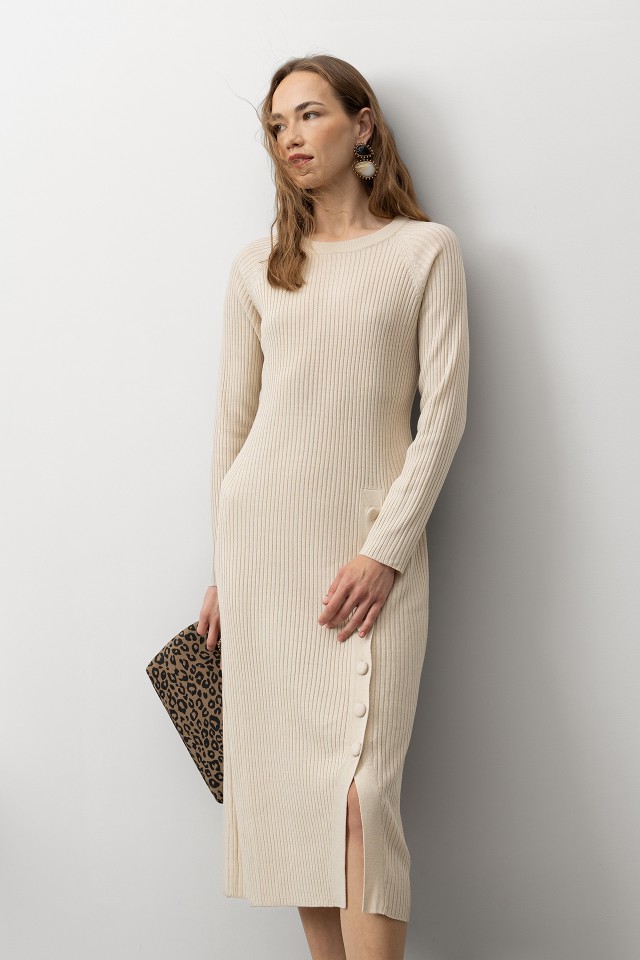 Slim Fit Dress with Slit