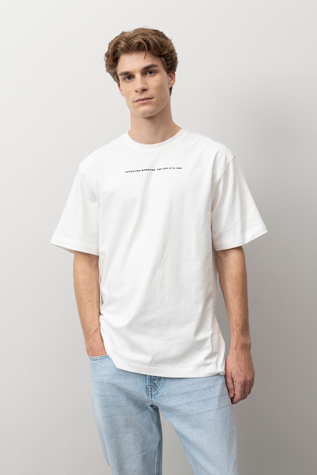 T-shirt Relaxed Branca T-shirt Relaxed Branca