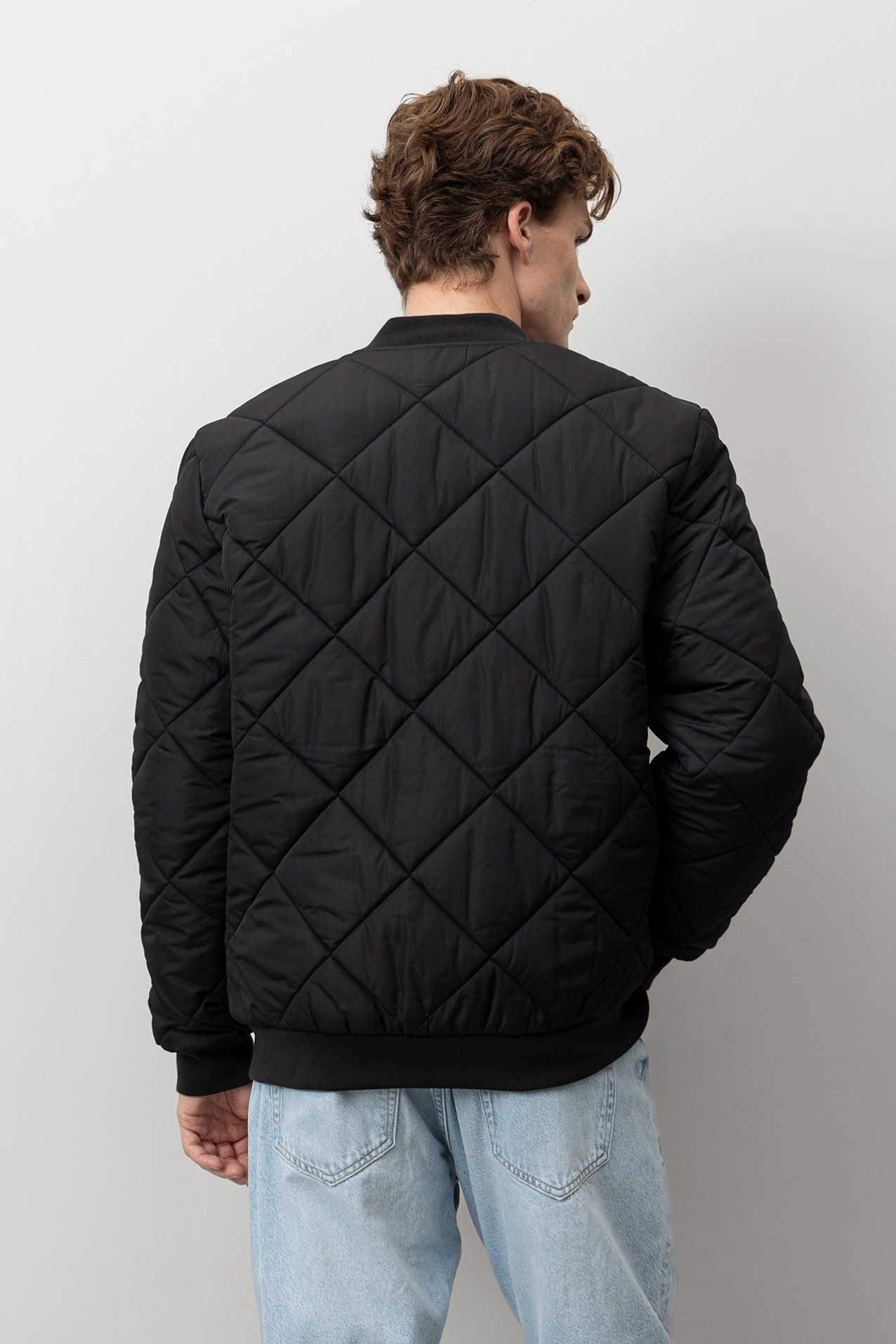 Casaco Preto Acolchoado