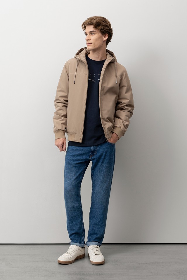 Casaco Castanho com Capuz Casaco Castanho com Capuz