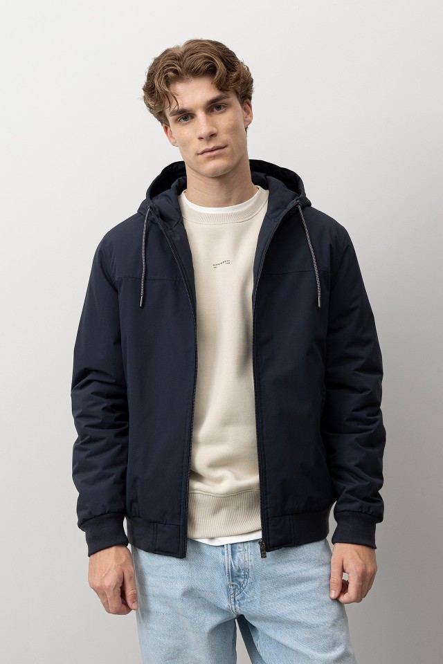 Casaco Azul Marinho Regular Casaco Azul Marinho Regular