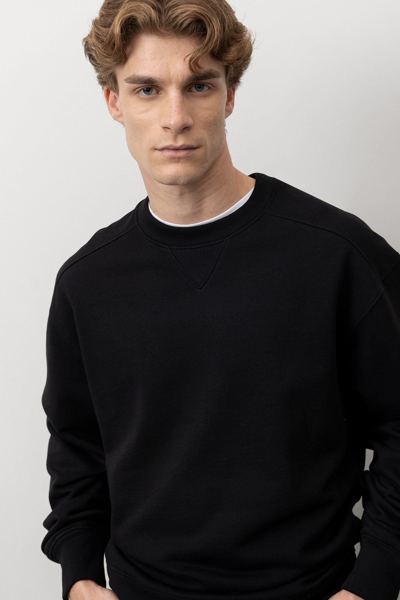 Black Relaxed Fit Sweatshirt