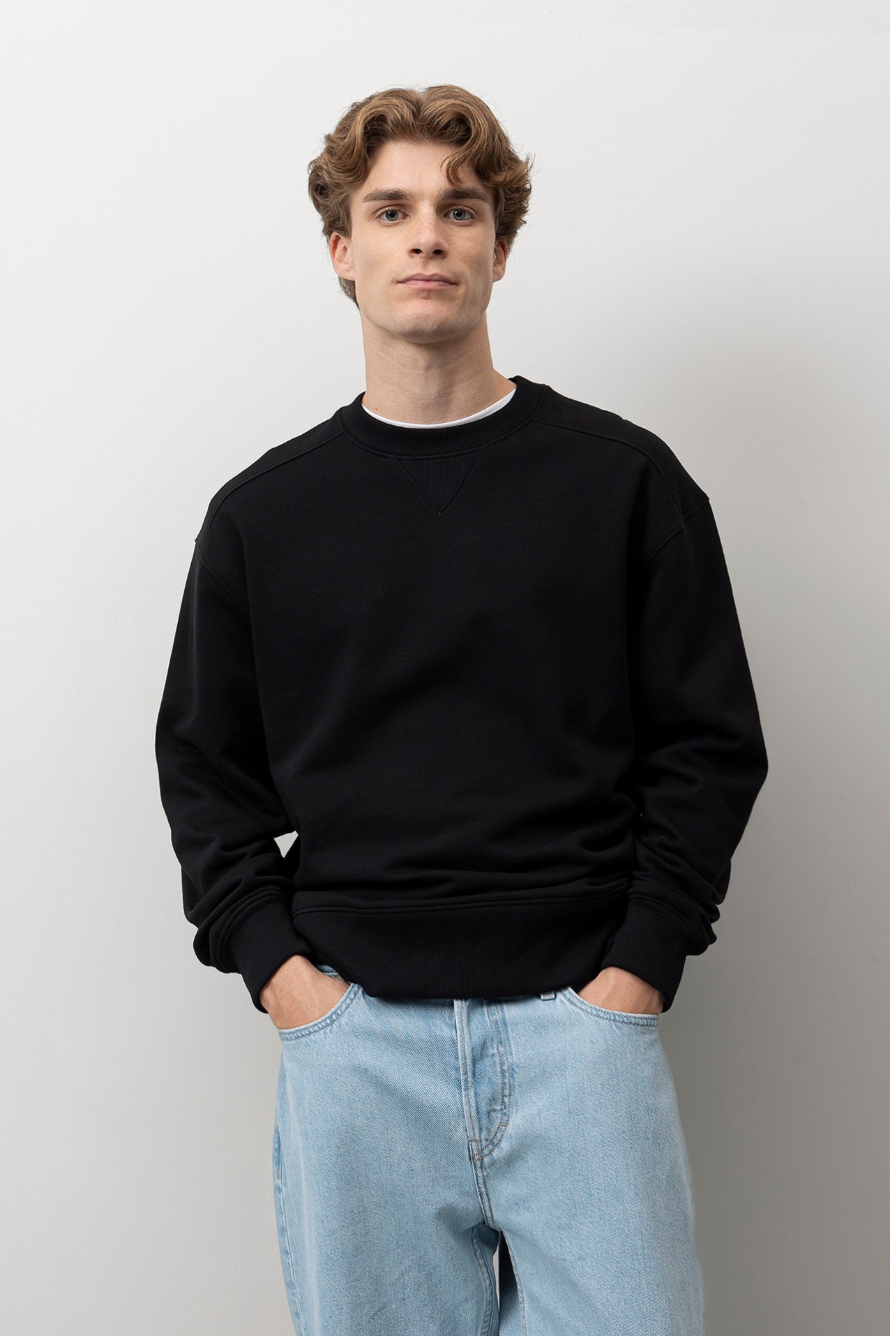 Black Relaxed Fit Sweatshirt