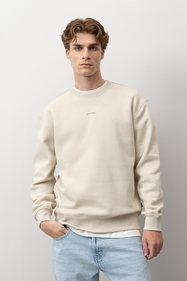 Beige Relaxed Sweatshirt Beige Relaxed Sweatshirt