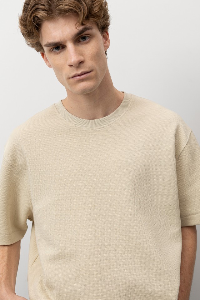 Beige Relaxed T-Shirt Beige Relaxed T-Shirt
