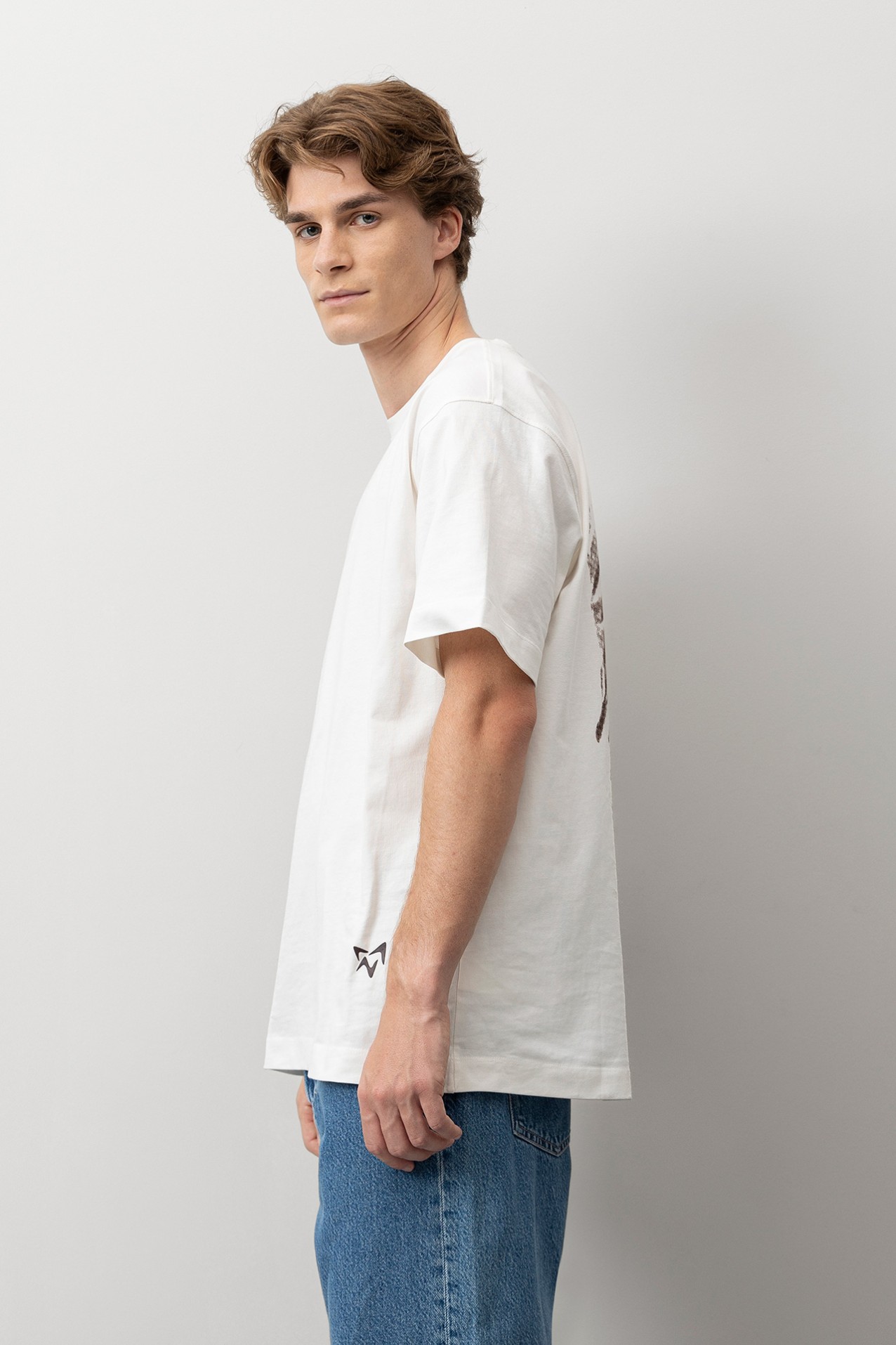 Camiseta beige relajada