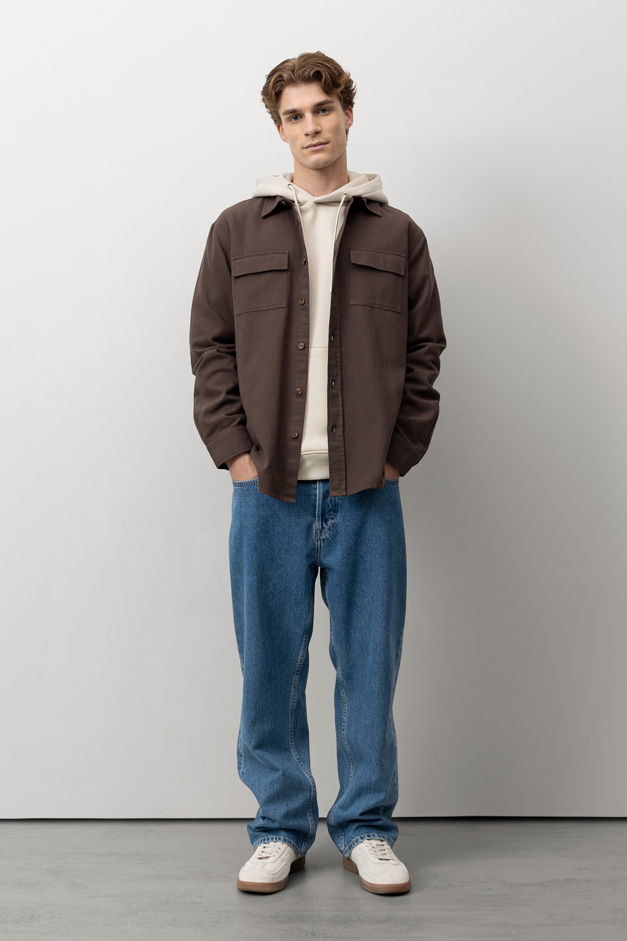 Camisa marrn relajada