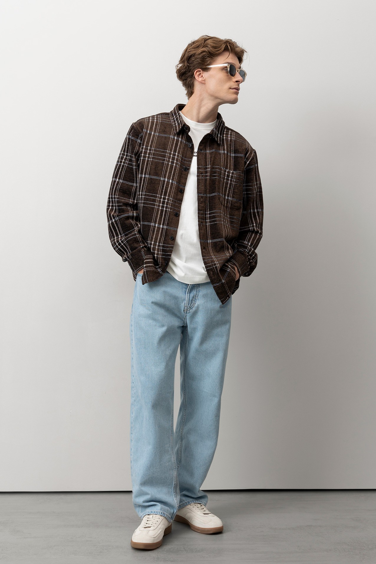 Camisa relaxed marrn