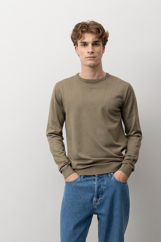 Camisola Tricotada Verde Camisola Tricotada Verde