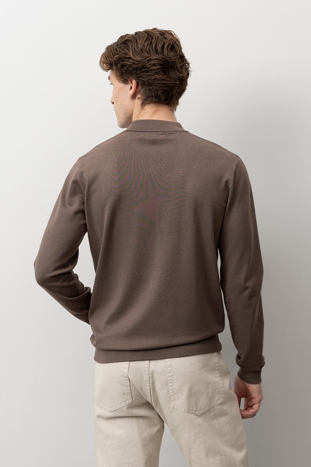 Brown Knit Sweater Brown Knit Sweater