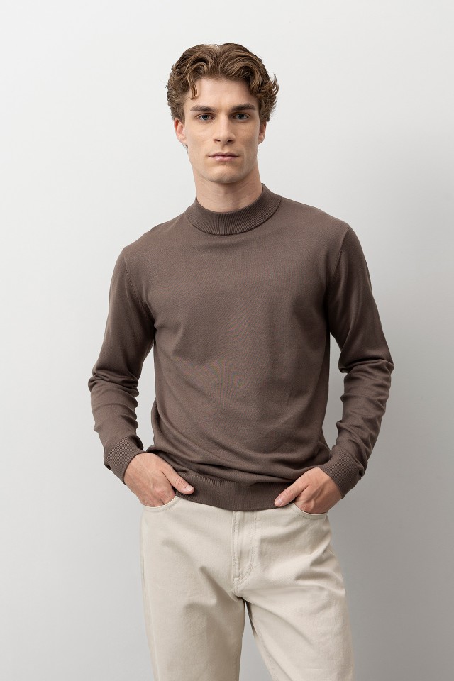 Brown Knit Sweater Brown Knit Sweater