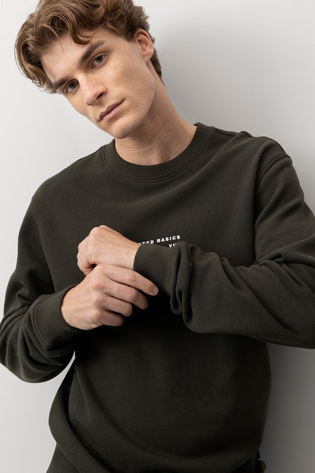 Dark Green Sweatshirt