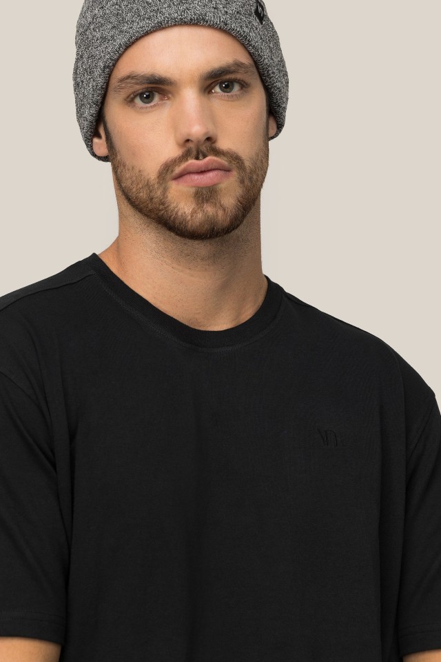 Regular T-Shirt with Embroidered Logo Regular T-Shirt with Embroidered Logo