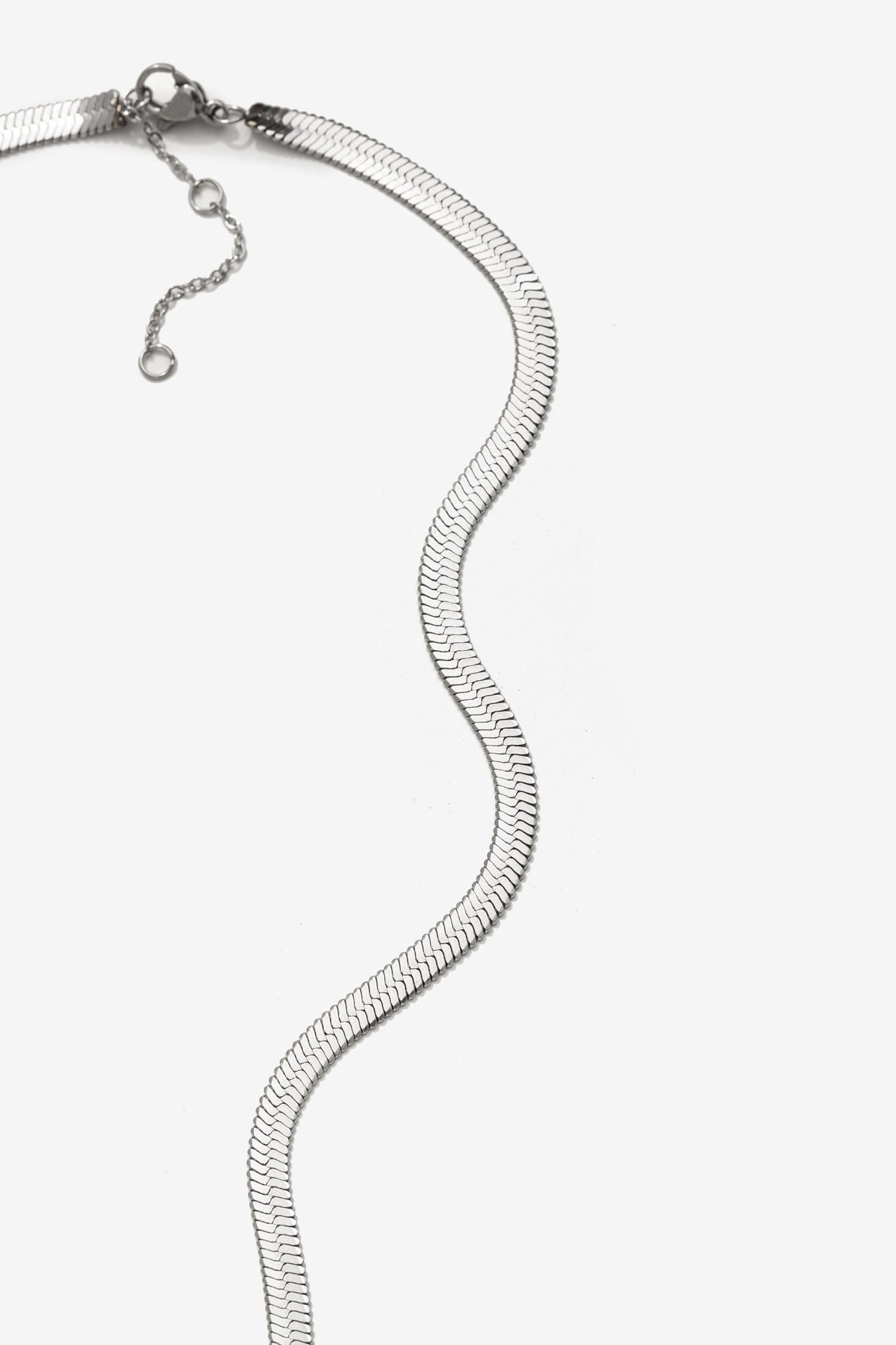 Colar Curto de Ao Inoxidvel