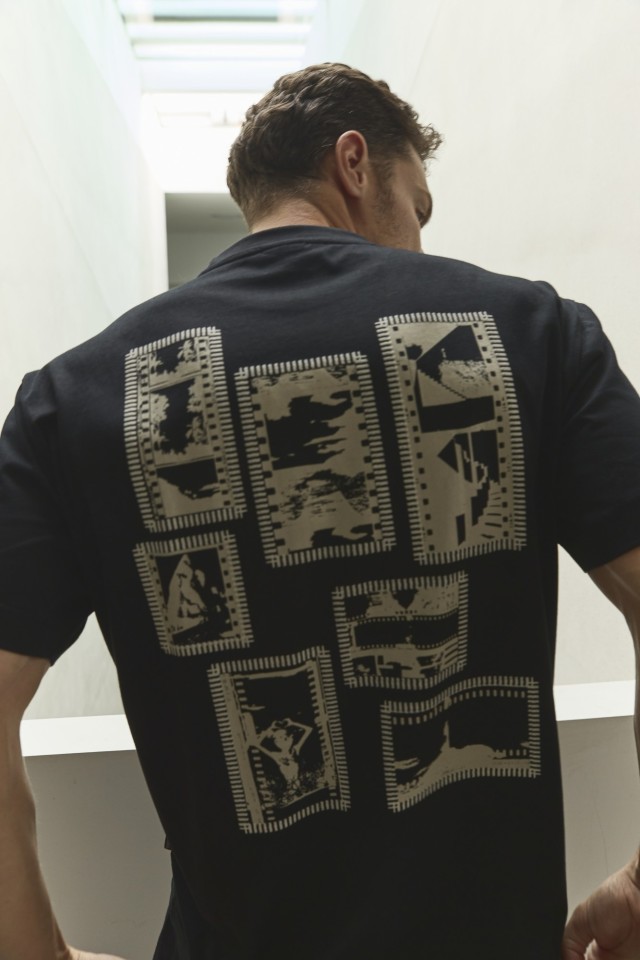Black Graphic Relaxed T-Shirt