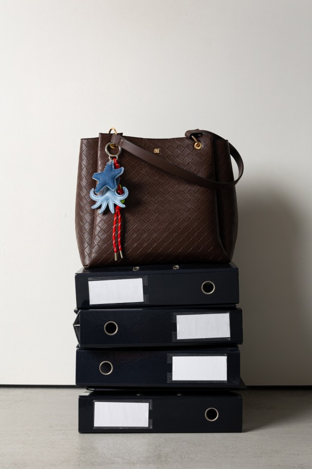Bolso Shopper con Textura de Trama