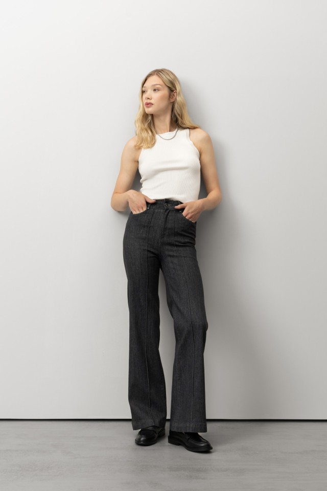 Jeans Marine con Costura Frontal