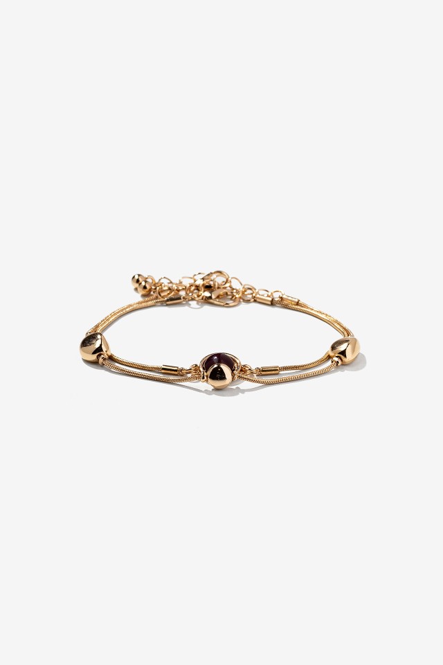 Pulsera dorada elegante