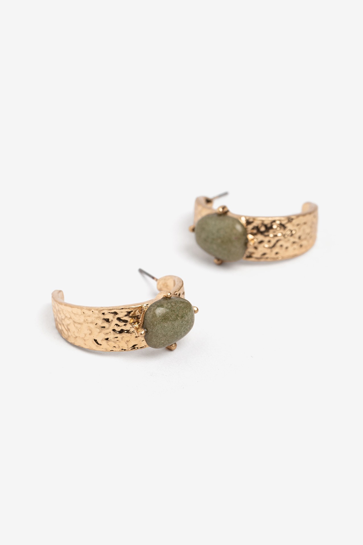 Brincos Dourados com Pedra