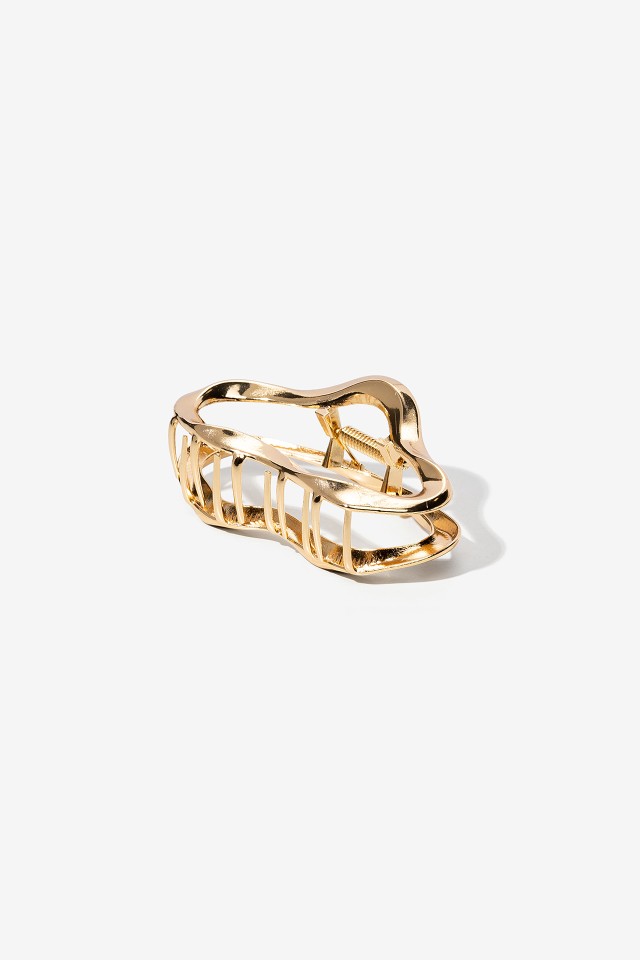 Gancho Dourado Elegante