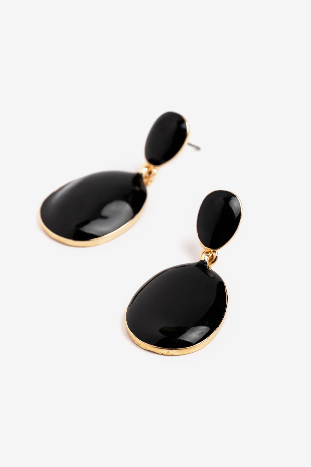 Brincos Pretos Elegantes